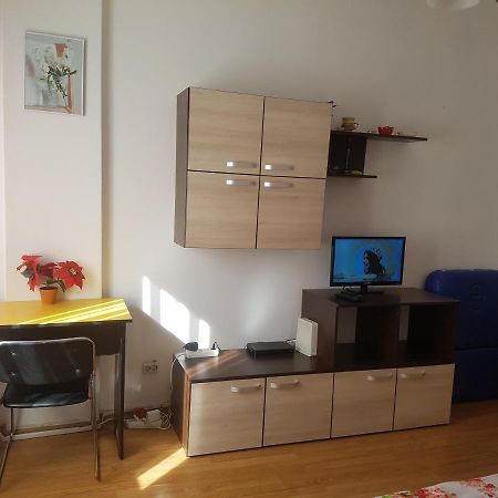 Studio Andreea Apartment Bucureşti Ngoại thất bức ảnh